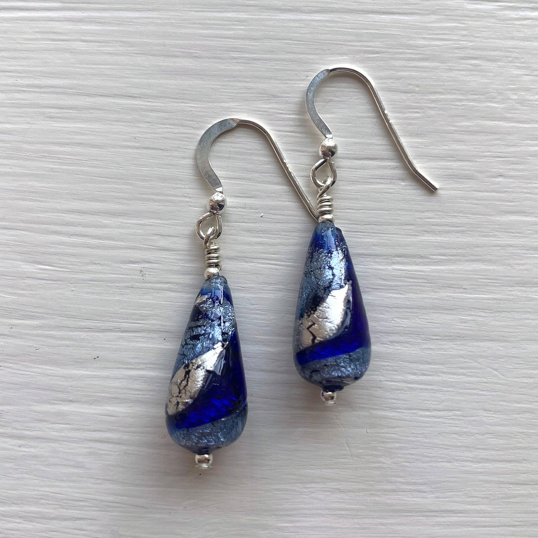 Earrings with dark blue and cornflower swirl over white gold Murano glass short pear drops
