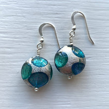 Earrings with shades of blue and white gold Murano glass medium lentil drops