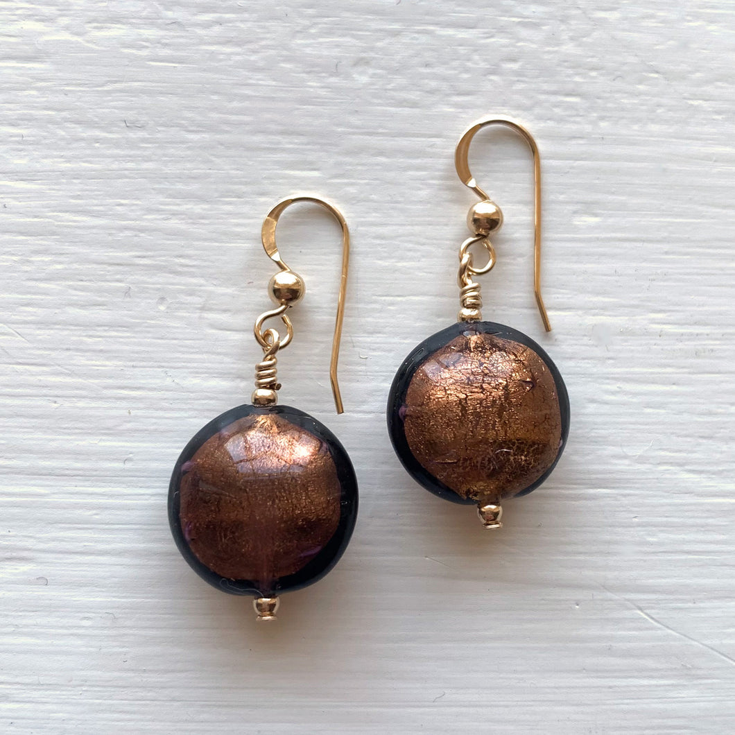 Earrings with golden brown (chocolate) Murano glass small lentil drops on silver or gold