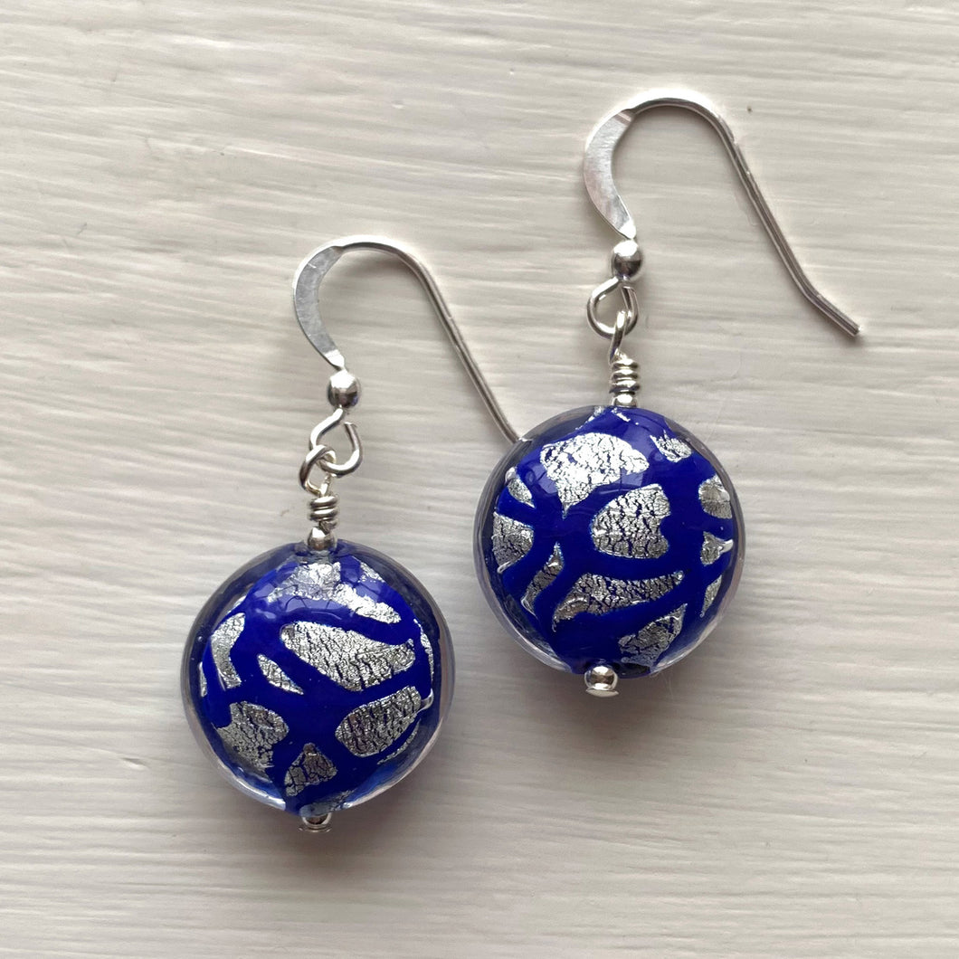 Earrings with blue pastel graffiti and white gold Murano glass medium lentil drops