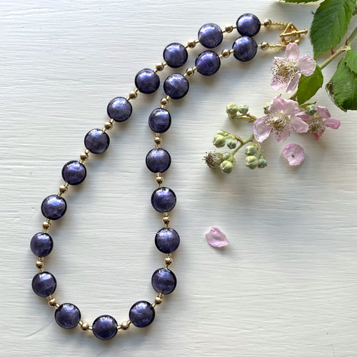 Necklace with purple velvet Murano glass small lentil beads on gold