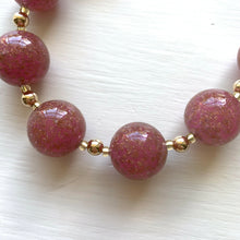 Necklace with pink pastel and aventurine Murano glass medium sphere beads on gold